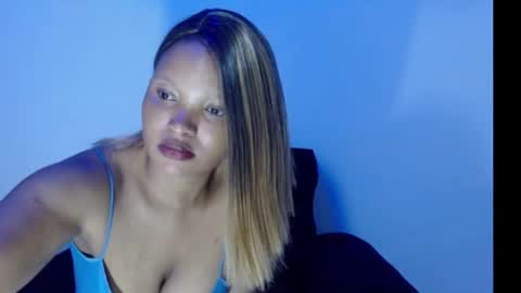Snapshot of chocolatemilkebony chatting on January 29, 10:22 pm chocolatemilkebony online show from January 29, 10:22 pm