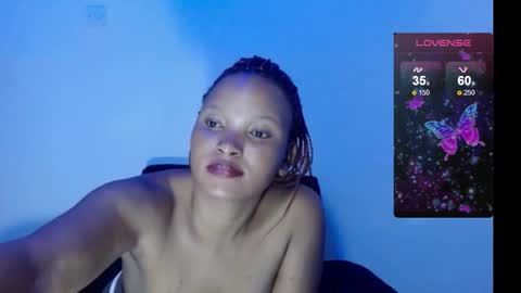 Snapshot of chocolatemilkebony chatting on February 19, 8:52 pm chocolatemilkebony online show from February 19, 8:52 pm