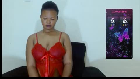 Snapshot of chocolatemilkebony chatting on September 15, 7:43 am chocolatemilkebony online show from September 15, 7:43 am