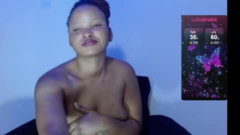 Snapshot of chocolatemilkebony chatting on February 27, 8:02 am chocolatemilkebony online show from February 27, 8:02 am