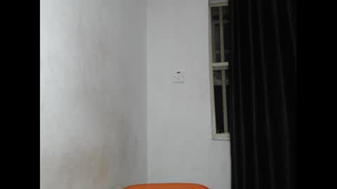 chocoslut20 online show from February 27, 2:25 am
