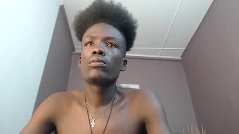 Snapshot of chombo_ath chatting on February 22, 6:19 pm Chombo online show from February 22, 6:19 pm