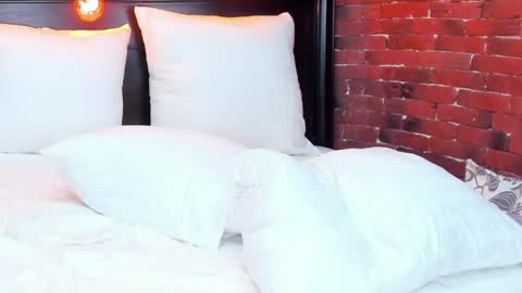 christyna_ross online show from February 16, 11:37 pm