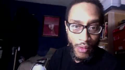 Snapshot of chronicle_of_biddick chatting on January 13, 4:07 am Vinny.D online show from January 13, 4:07 am
