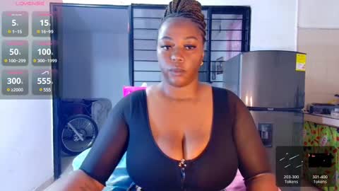 Snapshot of ciaraebonyxxx chatting on March 9, 10:19 pm ciaraebonyxxx online show from March 9, 10:19 pm