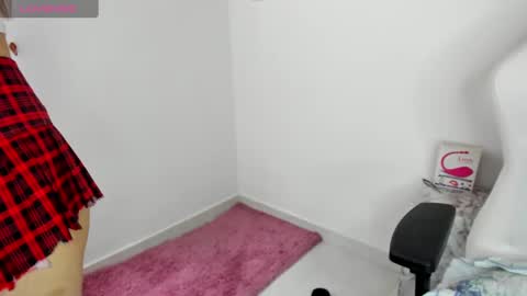 Ciindy Lovers online show from February 24, 2:48 pm