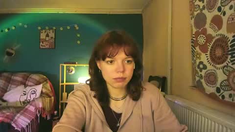Snapshot of clancyosbourne chatting on February 27, 12:57 am Clancy online show from February 27, 12:57 am