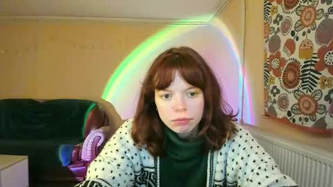 Snapshot of clancyosbourne chatting on February 4, 8:49 pm Clancy online show from February 4, 8:49 pm