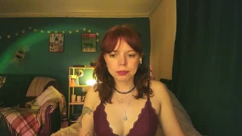 Snapshot of clancyosbourne chatting on March 11, 9:26 pm Clancy online show from March 11, 9:26 pm