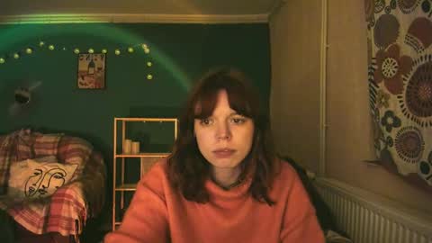Snapshot of clancyosbourne chatting on February 18, 11:41 pm Clancy online show from February 18, 11:41 pm