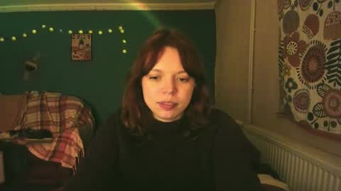 Snapshot of clancyosbourne chatting on February 16, 12:52 am Clancy online show from February 16, 12:52 am