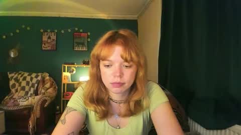 Snapshot of clancyosbourne chatting on September 13, 6:21 pm Clancy online show from September 13, 6:21 pm