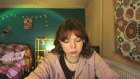Snapshot of clancyosbourne chatting on February 26, 9:53 pm Clancy online show from February 26, 9:53 pm