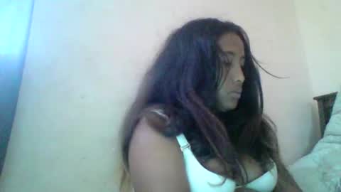 Clarah0123 online show from December 7, 9:33 am
