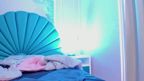 Snapshot of cloy_baby chatting on January 25, 2:58 pm Eilyn online show from January 25, 2:58 pm