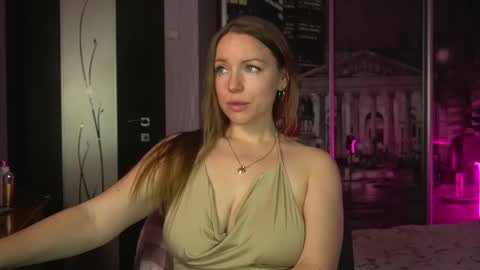 Snapshot of cocosweetty chatting on March 10, 4:35 pm Jenny jennycocosweetty online show from March 10, 4:35 pm