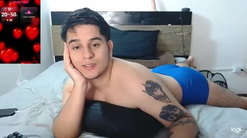 colin_lewisss online show from February 20, 4:39 am