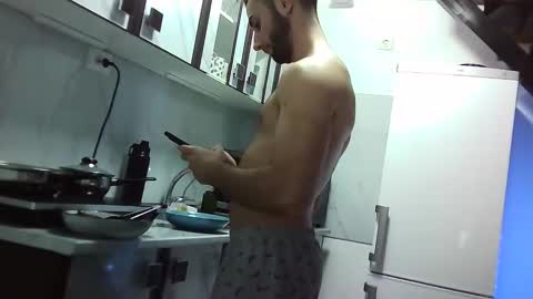 collegegymbro online show from January 8, 3:50 pm