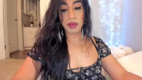    ........ Instagram  Lorysexys online show from February 23, 10:20 pm