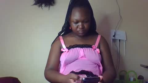 Snapshot of coolgirl001 chatting on September 22, 7:45 am coolgirl001 online show from September 22, 7:45 am