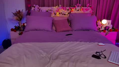 Sia online show from February 26, 3:14 am