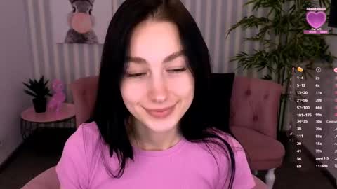 cosmicfaye online show from February 7, 8:11 am