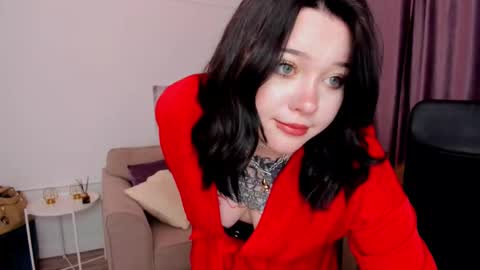 Snapshot of crazydaisiy chatting on February 19, 7:37 pm crazydaisiy online show from February 19, 7:37 pm