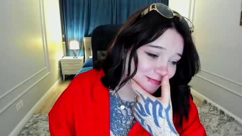 Snapshot of crazydaisiy chatting on February 21, 10:59 pm crazydaisiy online show from February 21, 10:59 pm