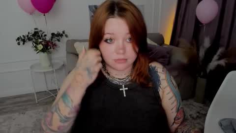 Snapshot of crazydaisiy chatting on September 12, 7:38 pm crazydaisiy online show from September 12, 7:38 pm