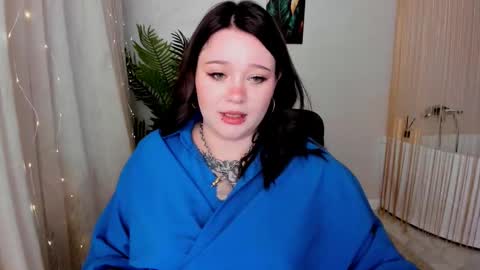 Snapshot of crazydaisiy chatting on March 12, 7:36 pm crazydaisiy online show from March 12, 7:36 pm