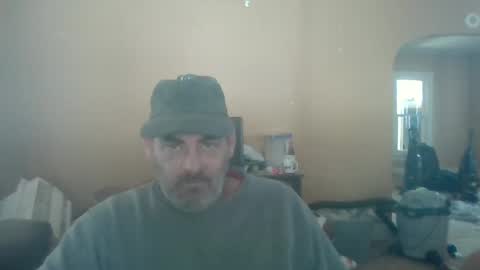 Snapshot of cre9876 chatting on February 17, 6:39 pm alway horny online show from February 17, 6:39 pm