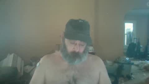 Snapshot of cre9876 chatting on January 24, 7:39 pm alway horny online show from January 24, 7:39 pm