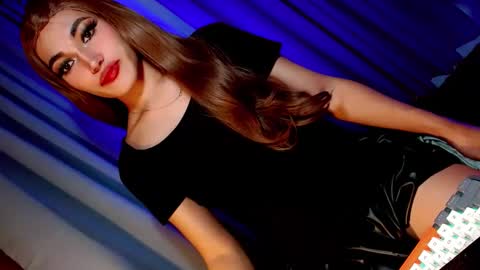 Snapshot of creamycum_celinexxx chatting on February 5, 8:25 pm Celine online show from February 5, 8:25 pm