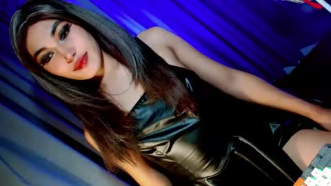 Snapshot of creamycum_celinexxx chatting on February 6, 6:02 pm Celine online show from February 6, 6:02 pm