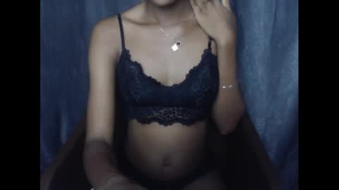 creamyxmuffin online show from February 24, 4:38 am