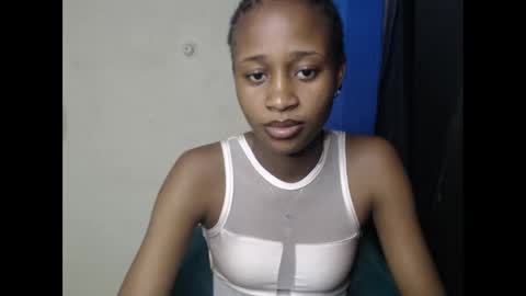 creamyxmuffin online show from February 26, 7:42 pm
