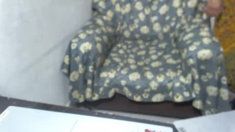 Snapshot of crezybhabihot chatting on February 8, 10:51 pm Sonika69 online show from February 8, 10:51 pm