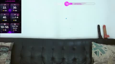 Snapshot of cristian_disick chatting on February 8, 12:06 pm cristian_disick online show from February 8, 12:06 pm