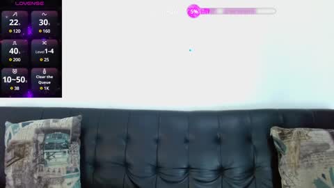 Snapshot of cristian_disick chatting on January 25, 10:40 am cristian_disick online show from January 25, 10:40 am