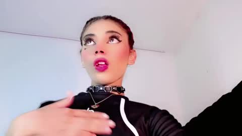 Cristinadollsex online show from January 26, 8:36 am