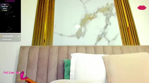Snapshot of cristinsexy_ chatting on September 21, 10:30 am Cristina online show from September 21, 10:30 am