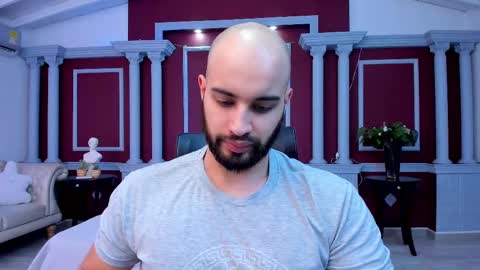 Cristobal Alzate online show from February 24, 10:59 am