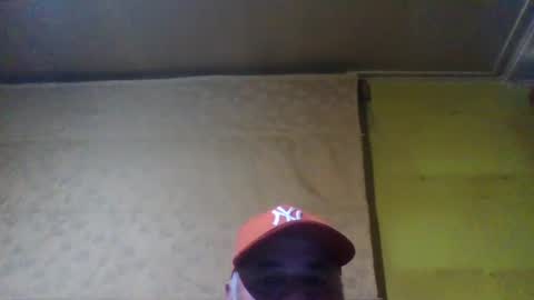 crmperez online show from January 6, 2:48 am