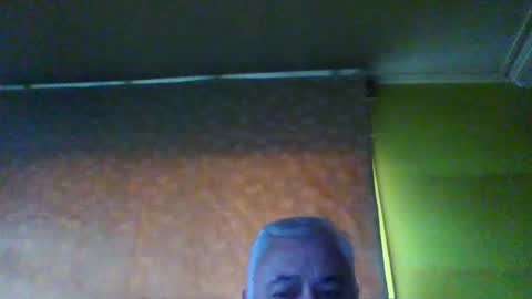crmperez online show from March 1, 10:10 pm
