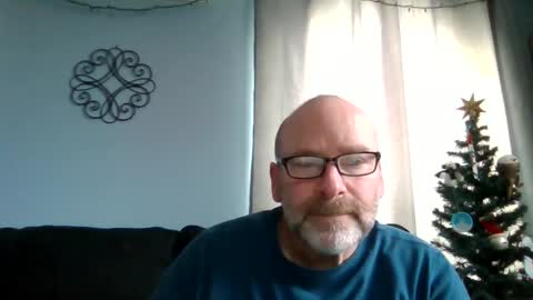 Snapshot of cruising_guy chatting on December 7, 1:57 pm fun guy online show from December 7, 1:57 pm