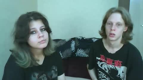 Crystal and Marcl online show from September 15, 12:17 pm