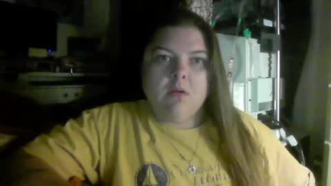 Snapshot of crystalizzzee chatting on September 15, 6:15 am Herekittykitty69 online show from September 15, 6:15 am