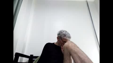 Snapshot of cucaio18 chatting on March 7, 10:56 am BIG UNCUT HARD COCK online show from March 7, 10:56 am