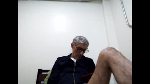 Snapshot of cucaio18 chatting on February 12, 8:06 am BIG UNCUT HARD COCK online show from February 12, 8:06 am