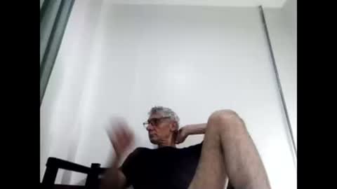 Snapshot of cucaio18 chatting on February 23, 2:07 am BIG UNCUT HARD COCK online show from February 23, 2:07 am